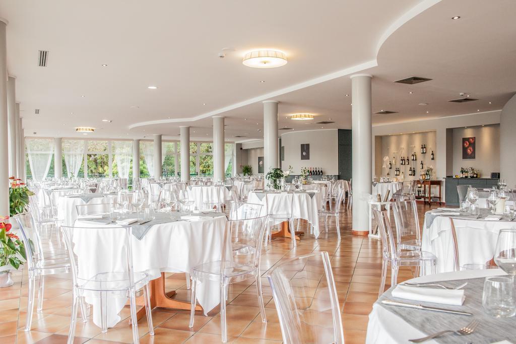 Roero Park Hotel Sommariva Perno Экстерьер фото
