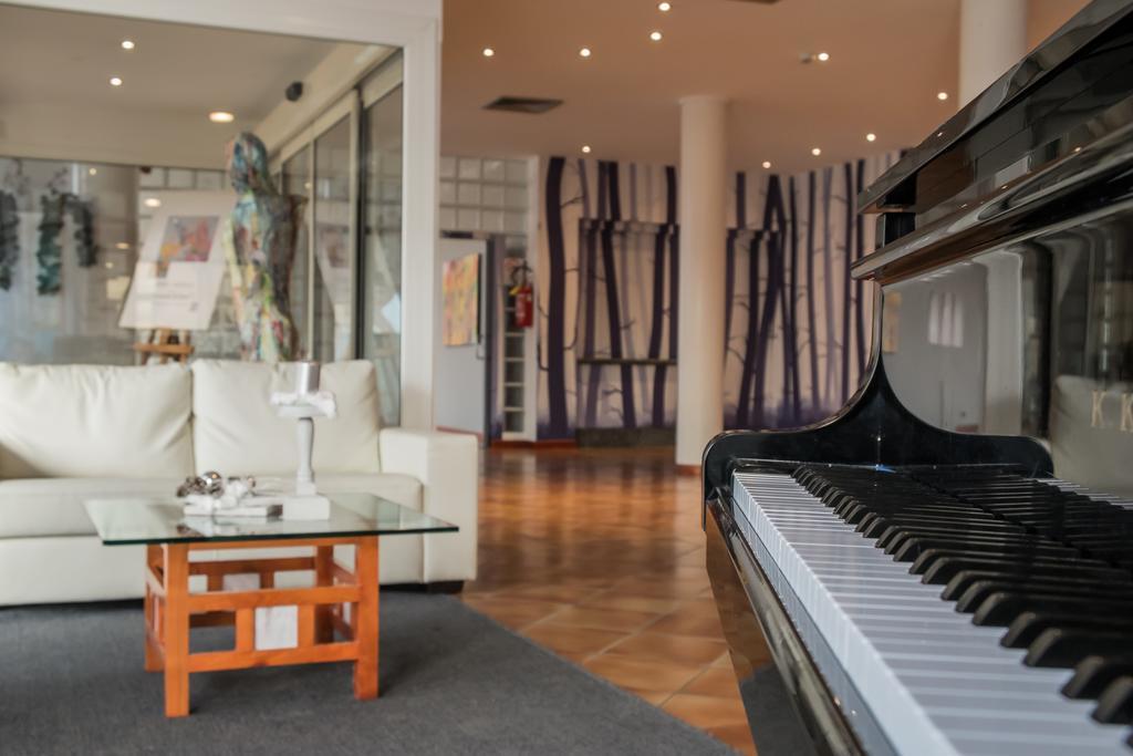 Roero Park Hotel Sommariva Perno Экстерьер фото