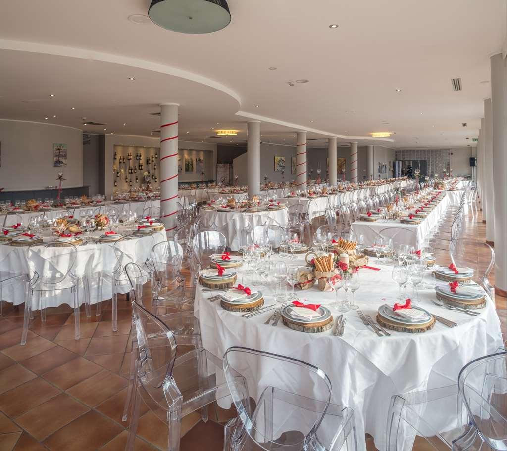 Roero Park Hotel Sommariva Perno Удобства фото